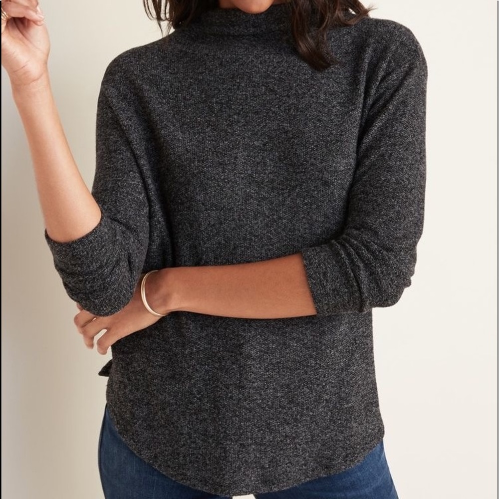 Old Navy plush funnel neck top in grey - NWT - Picture 1 of 4